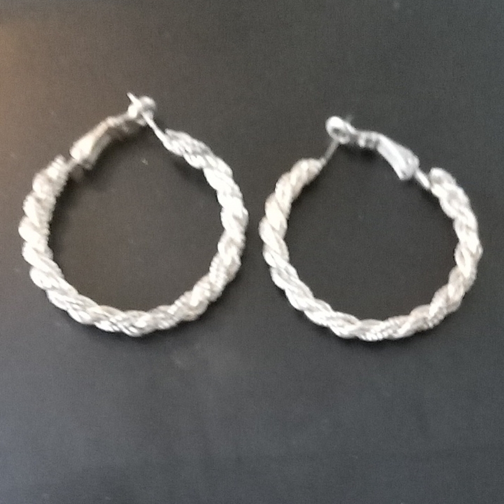 Silver Braided Hoop Earrings - Elegant Women Jewelry